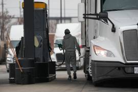 Según la Asociación Americana del Automóvil (AAA), se trata de la mayor subida en más de tres años.