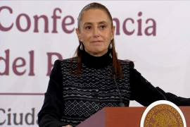 La presidenta Claudia Sheinbaum informó que el empresario Ricardo Salinas Pliego, a través de sus empresas, manifestó al SAT su disposición de cubrir un adeudo fiscal cercano a los 50 mil millones de pesos.