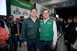 El alcalde de Saltillo, Javier Díaz González, junto con el gobernador Manolo Jiménez Salinas y alcaldes de Coahuila, formaliza la estrategia Mejora Coahuila para el desarrollo y bienestar de la población.