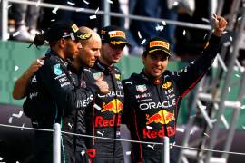 Max Verstappen se lleva el gran premio de México; ‘Checo’ Pérez sube al podio como tercero