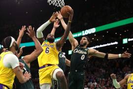 Por medio del reporte oficial de los últimos dos minutos del juego Los Angeles Lakers vs. Boston Celtics, la NBA le respondió a LeBron James la acusación de persecución.