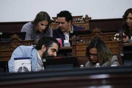 Legisladores de Coahuila durante la presentación de la nueva iniciativa de regulación de anexos.