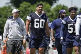 Isaac Alarcón pelea por un lugar en los 49ers de San Francisco, luego de tener una buena pretemporada.