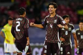 Diego Ochoa festeja el gol del empate 2-2 frente a Brasil, que le dio a México un valioso punto en su estreno en el Mundial Sub-20.