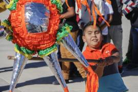 La dirección de Desarrollo Rural, en coordinación con el DIF Saltillo, se preparan para celebrar las fiestas navideñas en comunidades rurales.