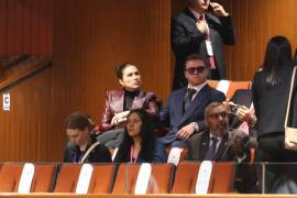 El boxeador mexicano estuvo presente en la toma de protesta de la ahora presidenta de México.