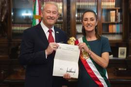 Donald Johnson, nuevo embajador de Estados Unidos, se reunión en Palacio Nacional con la presidenta Claudia Sheinbaum.