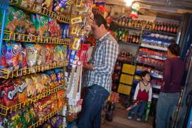 El Directorio Estadístico Nacional de Unidades Económicas registró en 2025 un millón 100 mil 824 unidades económicas dedicadas al comercio al por menor.