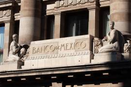 EL subgobernador del Banco de México, José Gabriel Cuadra García, precisó en las Reuniones de Julio 2026 de esta institución que la gasolina subirá por el conflicto en Medio Oriente.