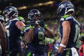 Kenneth Walker III lideró la paliza de los Seahawks sobre los 49ers en la Ronda Divisional, resultado que coloca a Seattle en la Final de Conferencia de la NFL.