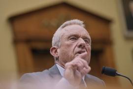 ”Esta línea de terapias tiene una ventaja tremenda si se administra en un entorno clínico y estamos trabajando muy duro para asegurarnos de que eso suceda dentro de 12 meses”, dijo Robert F. Kennedy Jr..