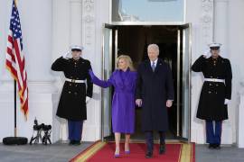 Joe Biden y su esposa Jill partieron a la localidad vinícola de Santa Ynez, en California, para pasar unos días de vacaciones.