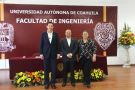 El rector de la UAdeC tomó protesta a Juan Carlos Ortiz Cuéllar como director de la Facultad de Ingeniería de la Unidad Sureste para el periodo 2025-2028.