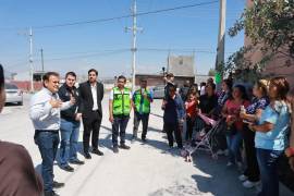 El diputado Álvaro Moreira Valdés resaltó que la pavimentación no solo facilita el tránsito, sino que también impulsa la seguridad y el desarrollo económico del sector.