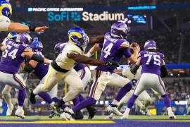 Ahora, Vikings y Rams se verán las caras en el estadio de los Cardinals de Arizona.