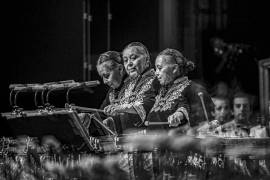Las percusiones y la música de una mujer protagonizan memorable concierto en el Teatro de la Ciudad