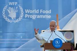 El papa León XIV habla durante una reunión con los empleados del Programa Mundial de Alimentos de las Naciones Unidas en Roma.