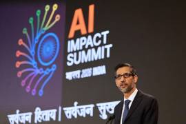 El director ejecutivo de Google, Sundar Pichai, interviene en la Cumbre de Impacto de la IA en Nueva Delhi, India.