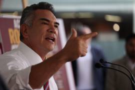 Alejandro Moreno presentó una denuncia ante el Departamento de Estado de EU contra tres consejeros del INE tras las medidas cautelares por publicaciones sobre Morena.