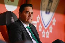 Moisés Muñoz, exarquero del América y de la Selección Mexicana, fue ingresado de emergencia a un hospital en México tras presentar un presunto dolor abdominal.