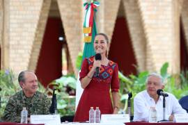 La Comisión de Marina del Senado analiza un punto de acuerdo.