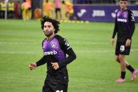 César “Chino” Huerta será baja de Anderlecht durante varias semanas por una lesión muscular.