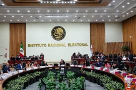 El Instituto Nacional Electoral retiene nuevamente sanciones a partidos políticos por retención de impuestos.