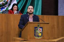 El diputado panista, Miguel Lechuga, realizó la propuesta del uso de cámaras corporales o de solapa