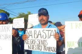 Mineros en protesta frente a las instalaciones de la mina Hércules