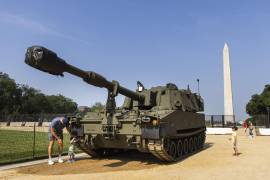 Se espera que el desfile del 14 de junio, que coincide con el 250 aniversario del Ejército, junto con el 79.º cumpleaños del presidente de EU, Donald Trump, incluya 6.,600 soldados, 150 vehículos y 50 aviones.