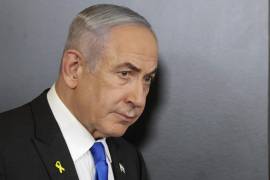 Está previsto que el primer ministro israelí, Benjamín Netanyahu, suba al estrado como testigo mañana por primera vez en su juicio por acusaciones de corrupción.