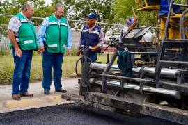 Iniciaron los trabajos de rehabilitación integral de la calle División, en la colonia El Mirador, con una inversión de más de 3.4 millones de pesos.