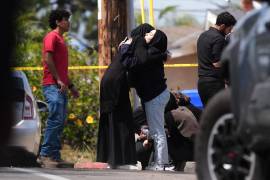 Los atacantes, que murieron tras el ataque, tienen entre 17 y 19 años, informaron autoridades.