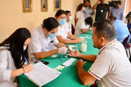Choferes de la UNEDIF de Torreón fueron sometidos a una prueba de antígeno prostático.