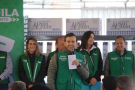 En Saltillo se realizó la entrega del programa huevo y leche para familias vulnerables.