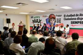 El alcalde Román Alberto Cepeda presentó al Agente Max, que promete revolucionar la atención a la ciudadanía.