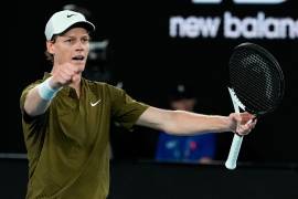 Jannik Sinner busca un nuevo pase a la Final del Australian Open, en donde buscará el tricampeonato del torneo.