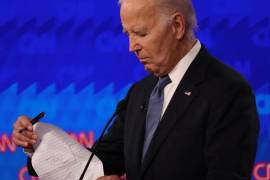 Durante el debate, Biden se mostró torpe físicamente y por momentos titubeante, incoherente y sin acabar alguna frase