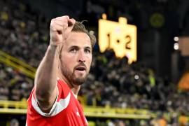 Harry Kane celebra uno de sus goles en el triunfo 3-2 del Bayern Múnich sobre el Borussia Dortmund en el Der Klassiker, resultado clave en la pelea por la Bundesliga 2025-26.