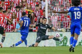 El mexicano Alex Padilla tuvo un buen partido en su debut en la primera jornada de LaLiga de España.