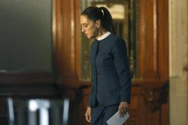 Loret de Mola señala que Carlos Manzo “suplicó apoyo decenas de veces” a Sheinbaum, pero ahora la Presidenta busca responsabilizar a Calderón.