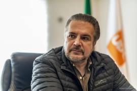 Evaristo Lenin Pérez expusó ante el INE los planteamientos sobre representación política y atribuciones de los partidos locales.