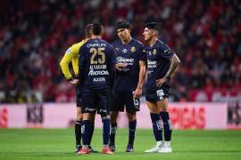 Chivas perdió 2-1 ante Toluca en la Jornada 7 de la Liga MX en el Estadio Nemesio Diez, en un partido donde el arbitraje generó controversia.