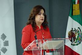 En su carta de renuncia, criticó el rumbo actual de la institución, señalando que el perfil técnico estorba.