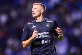 Mateusz Bogusz no se presentó a las prácticas de Cruz Azul en La Noria, lo que llevó al club a iniciar una investigación interna por su ausencia sin permiso.