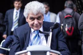 Muere Alfredo Elías Ayub, ex director de la CFE. Reconocido por su liderazgo en el sector energético y su amplia trayectoria académica y empresarial. Así fue su vida y legado.