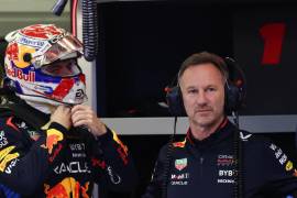 Christian Horner es el jefe de la escudería de Red Bull, es decir, quien toma las decisiones en torno a los pilotos Max Verstappen y Checo Pérez.