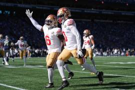 San Francisco 49ers venció 32-29 al campeón Seattle Seahawks en un vibrante duelo divisional y mantuvo su paso perfecto en la temporada 2026 de la NFL.