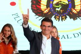 Paz prometió a los bolivianos trabajar para sacarlos de la crisis sin fuertes ajustes.