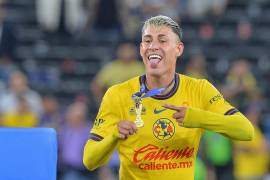 América comenzará su reestructura rumbo al Apertura 2026 con movimientos en la zona defensiva, donde Thiago Espinosa, Chicote Calderón y Emilio Lara apuntan a definir su futuro en las próximas semanas.